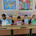 Вихователь Момот С.М. велику увагу приділяє прищепленню у своїх вихованців любові до рідного краю